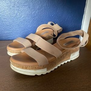 Steve Madden Platform Sandals